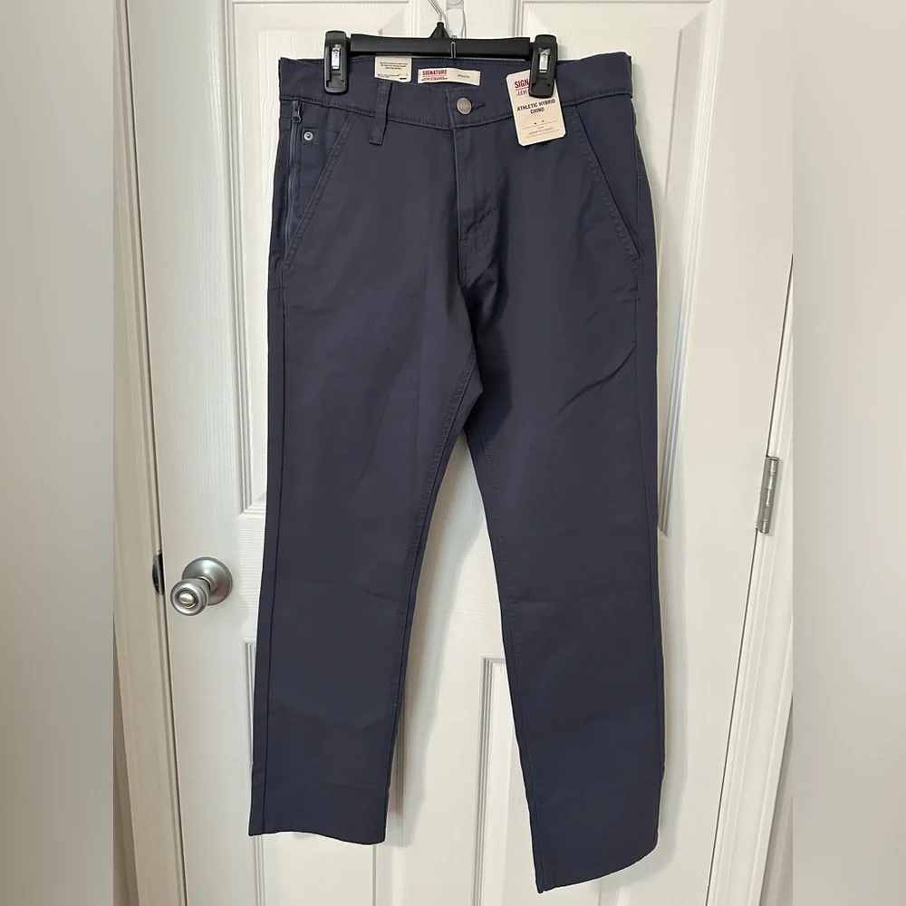 Signature by Levi Strauss classic appeal
